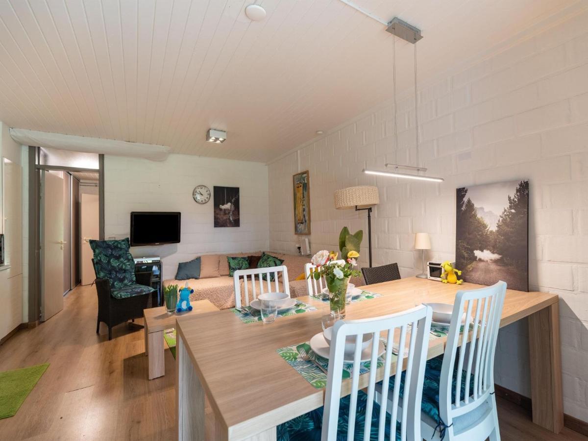 Snug Apartment In Houthalen Oost With Heated Pool Genk Exterior photo